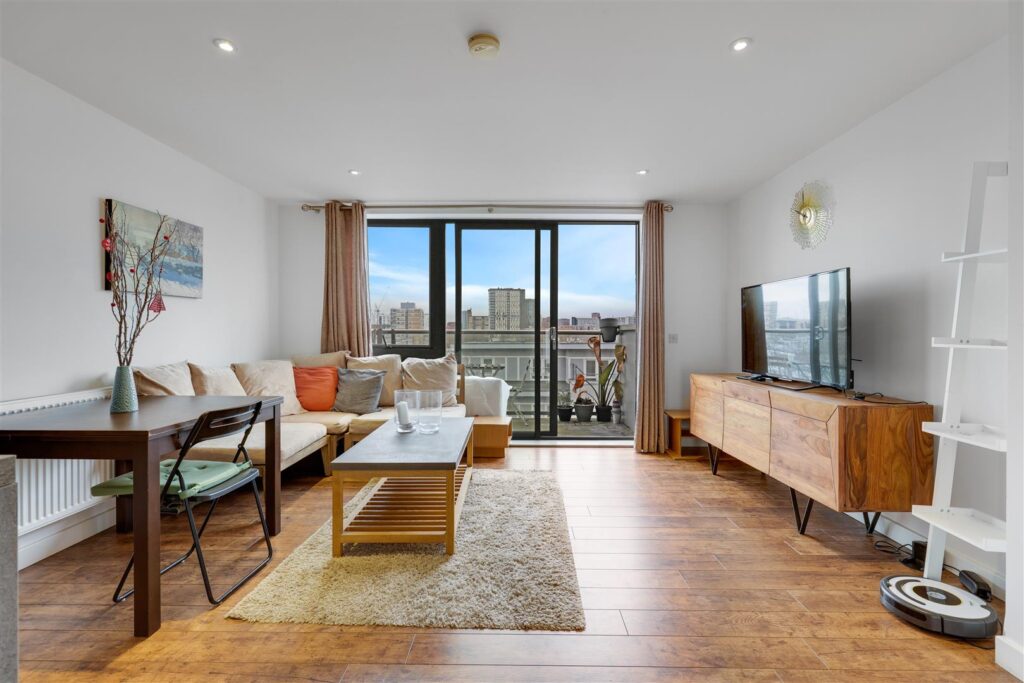 Felix Court, Poplar, E14