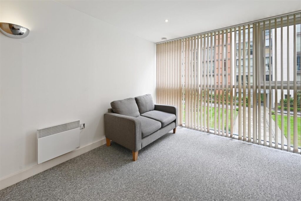 Baltic Apartments, Royal Victoria Dock, E16