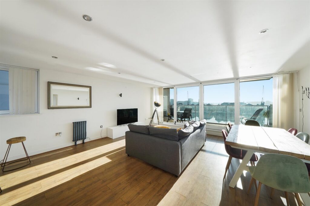 Coral Apartments, Royal Victoria Dock, E16