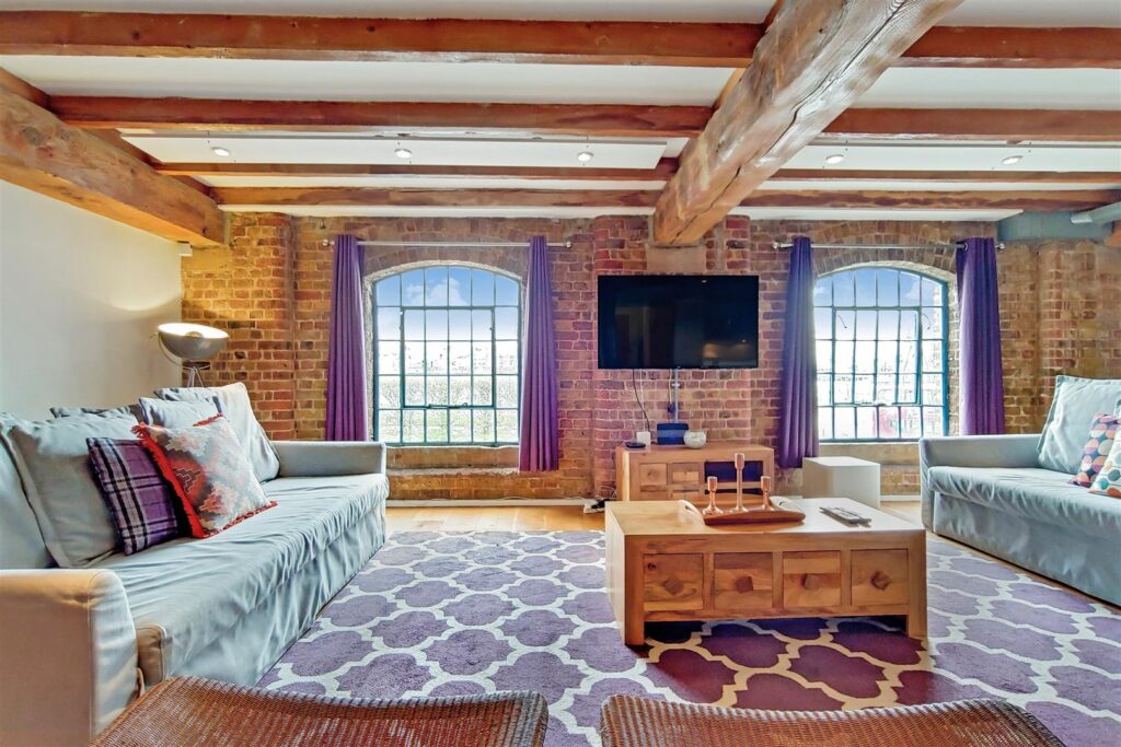 K Warehouse, Royal Victoria Dock, E16