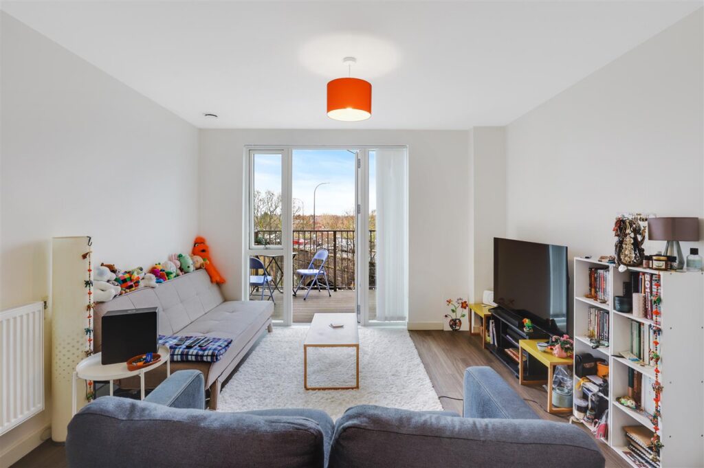 Grosvenor Court, Catford, SE6