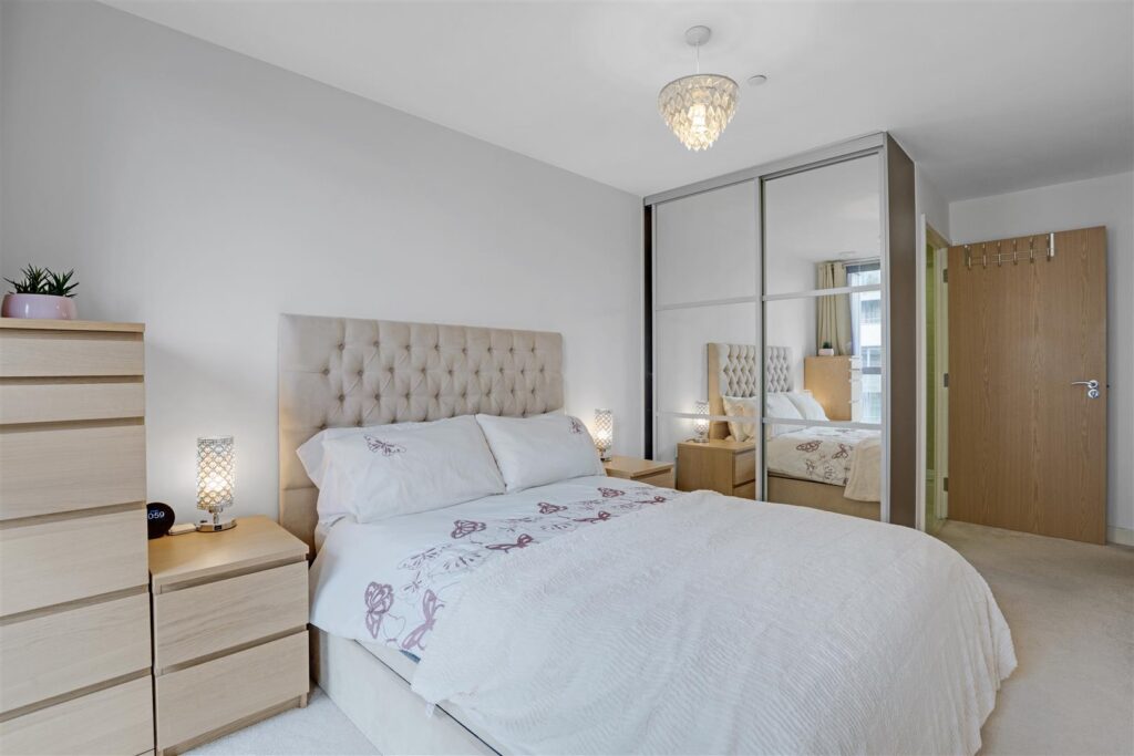 Sienna Alto, Lewisham, SE13